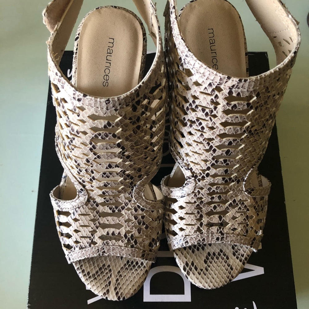 Maurices wedges